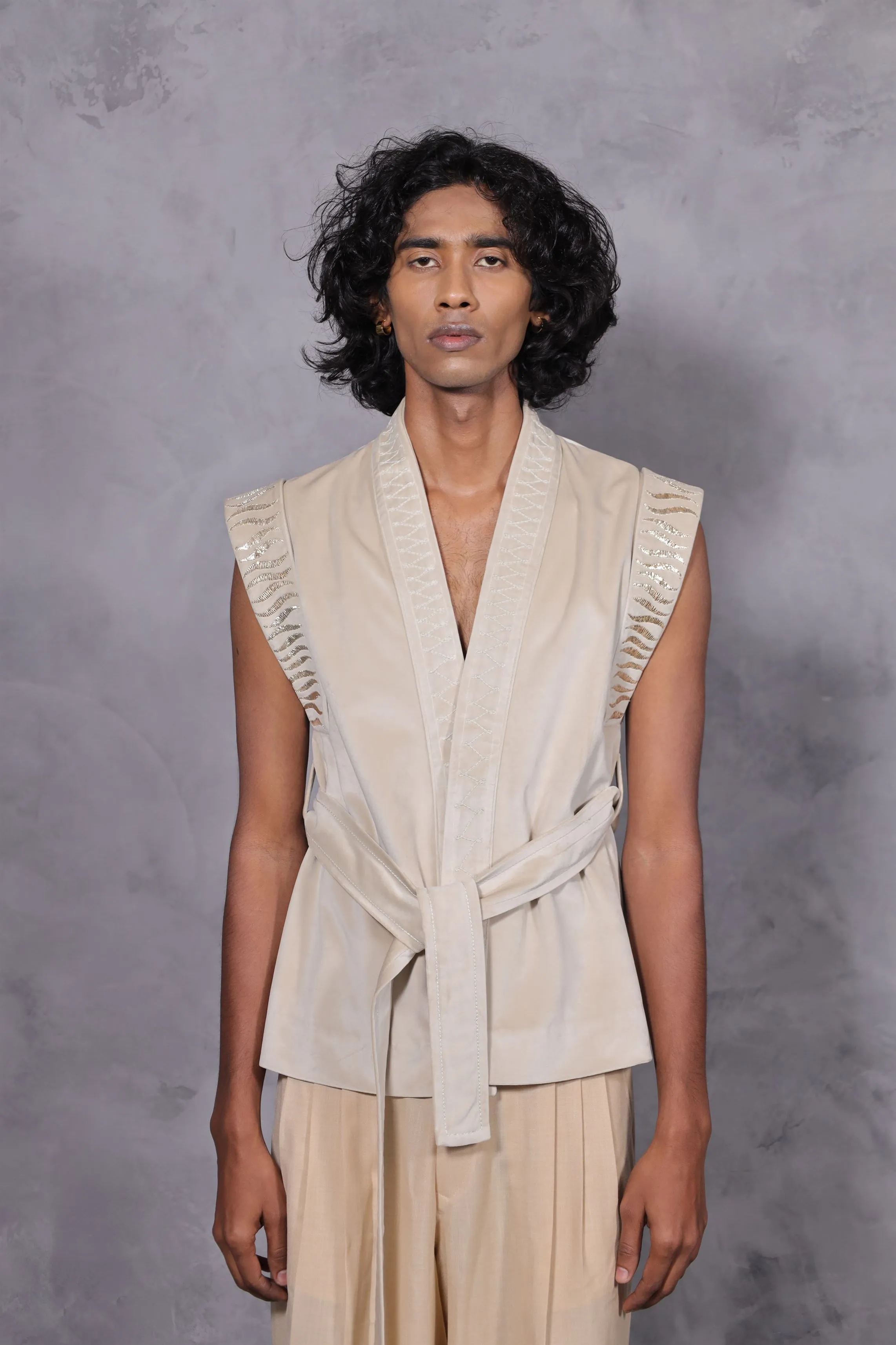 New Season Summer to Fall 2024--Jacket Suede Tie Up (Unisex) Cotton Off White-CH2/03-Senso-Fashion Edit Hemji